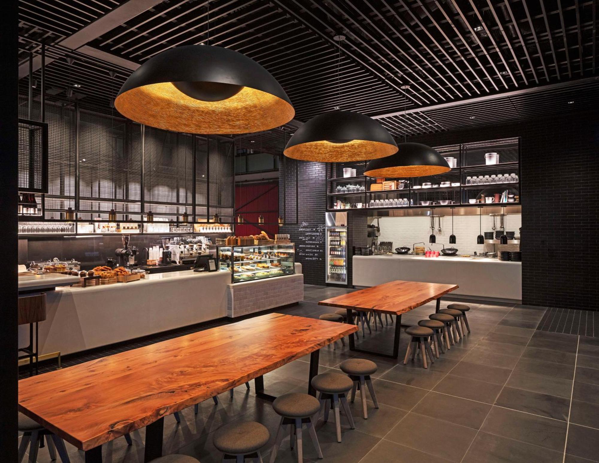 Park Hyatt Auckland Otel Dış mekan fotoğraf The interior of a Starbucks Reserve store in Shanghai, China
